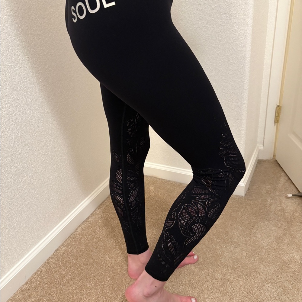 Lululemon X Soul Cycle Reveal Tight Leggings